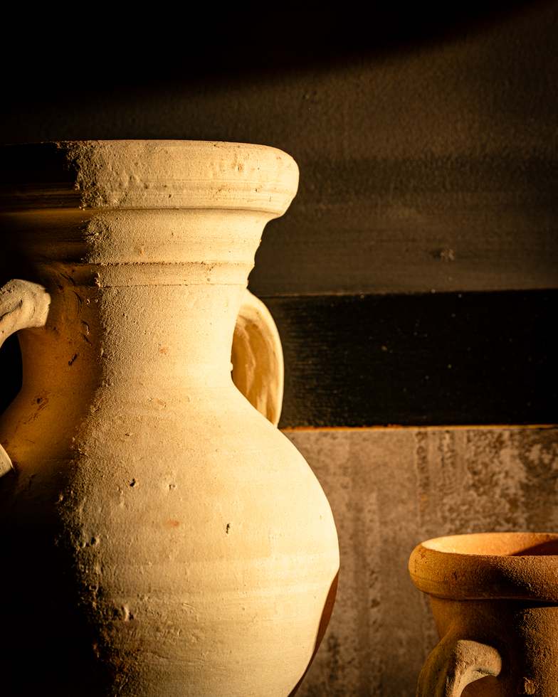 Terracotta vases decorating the restaurant
